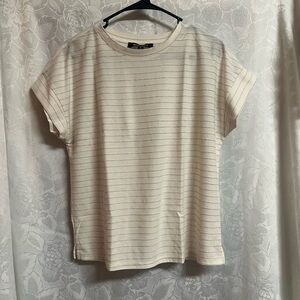 Ellen Tracy Cream w/ Silver Stripes Short Sleeve Tee